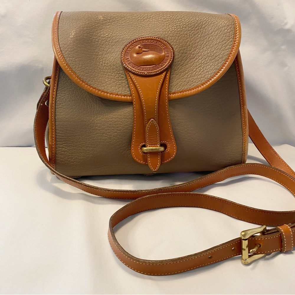 Vintage Dooney & Bourke Classic Leather Equestrian Saddle Bag
